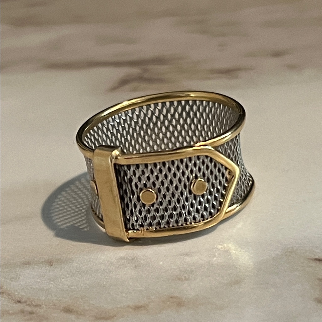 Solid 18k  Platinum Buckle Italian Designer Ring Size 6